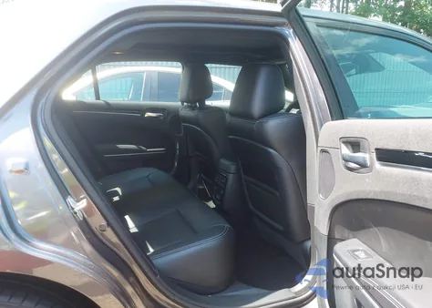 2023 Chrysler 300 300S из США, поврежденный, VIN 2C3CCABG0PH646962